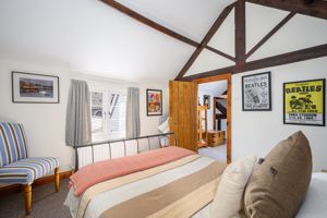 Bedroom- click for photo gallery
